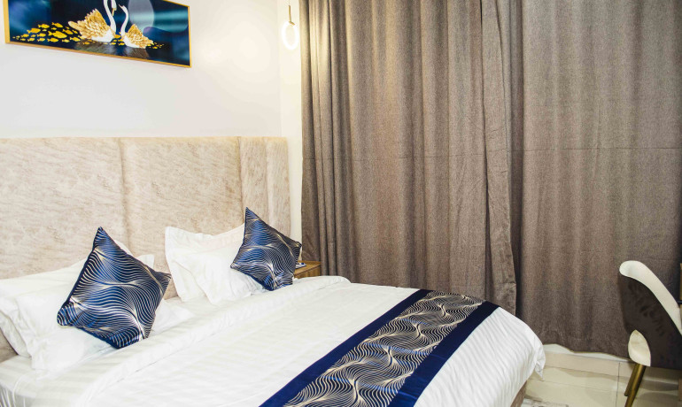 Deluxe Rooms